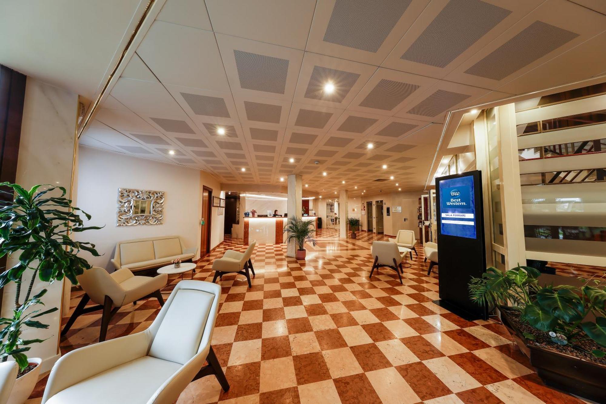 Best Western Modena District Кампогалиано Екстериор снимка